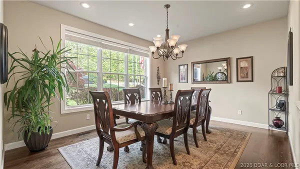 $599,000 | 86 Beacon Hill Drive, Lake Ozark, MO 65049