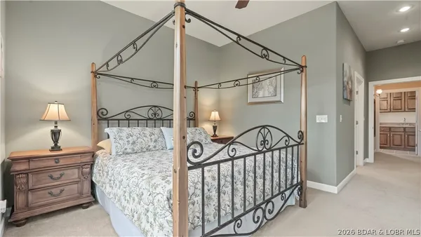 $599,000 | 86 Beacon Hill Drive, Lake Ozark, MO 65049