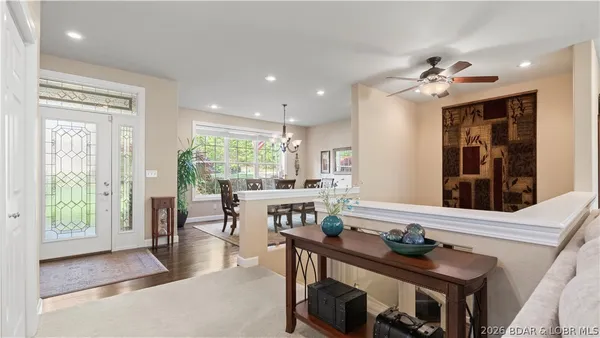 $599,000 | 86 Beacon Hill Drive, Lake Ozark, MO 65049