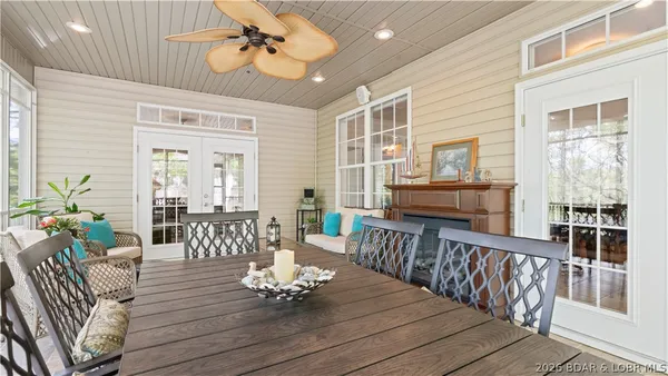 $599,000 | 86 Beacon Hill Drive, Lake Ozark, MO 65049