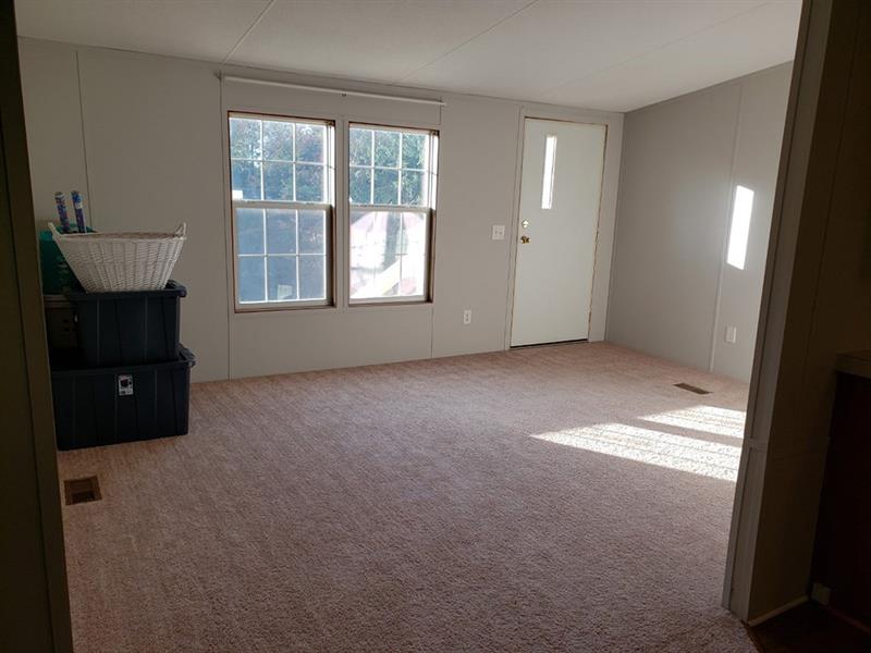 184 Riddle Road Marion Center, PA 15759 - Photo 3 of 19 Interior