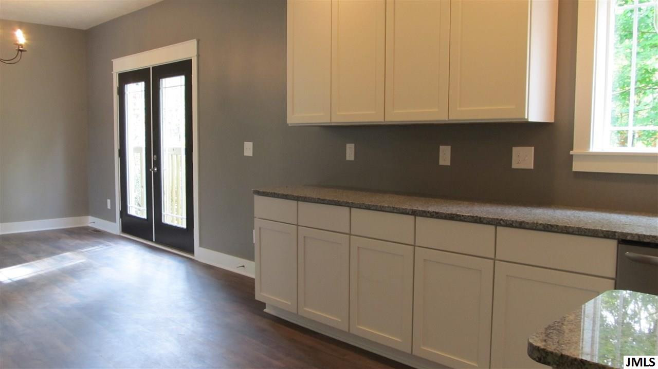 5156 Stone River Road, Unit 217 Jackson, MI 49201 - Photo 4 of 20 Photo 4