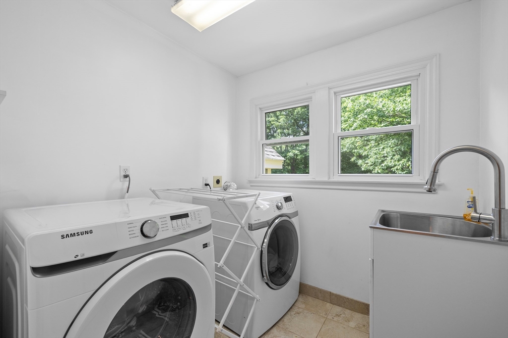 10 Fieldstone Way Boxford, MA 01921 - Photo 19 of 42