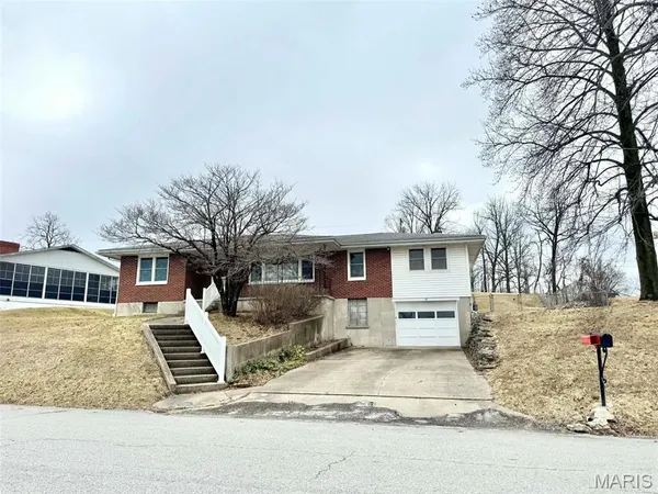 $174,900 | 14 Ridgewood Drive, Hannibal, MO 63401