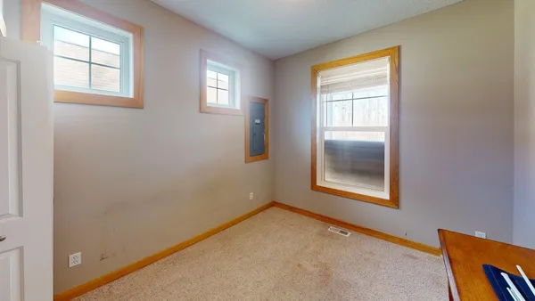 $350,000 | 40491 Par 5 Drive, Onamia, MN 56359