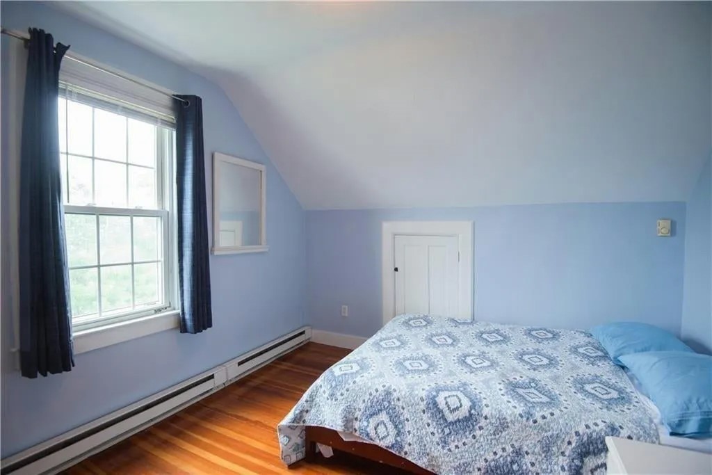 20 Carroll Avenue Newport, RI 02840 - Photo 21 of 26