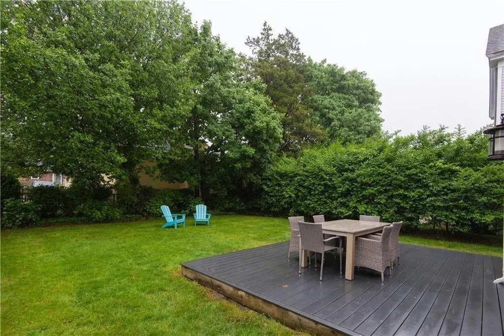 20 Carroll Avenue Newport, RI 02840 - Photo 25 of 26