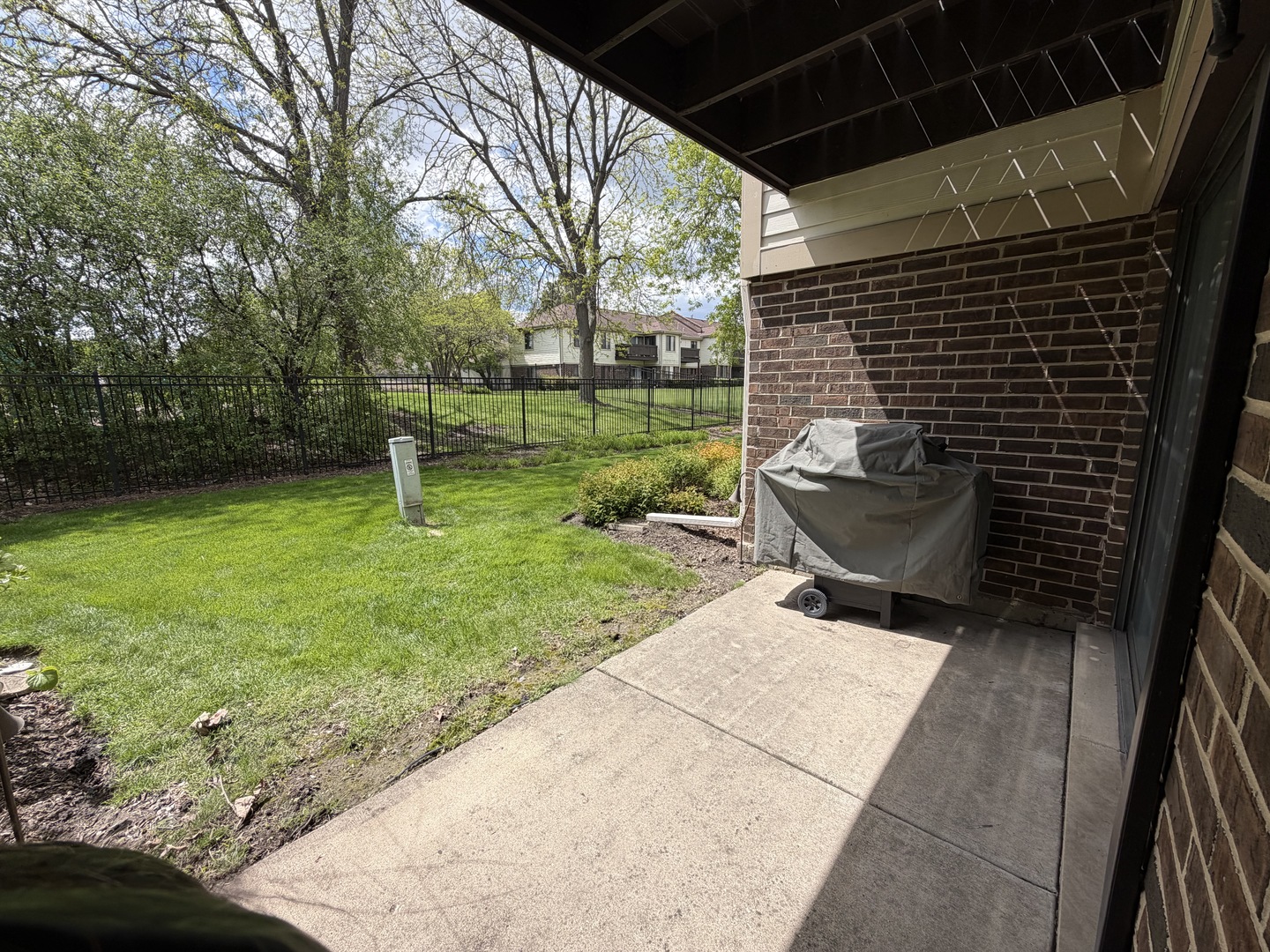 823 Coach Road, Unit 5 Palatine, IL 60074 - Photo 16 of 18