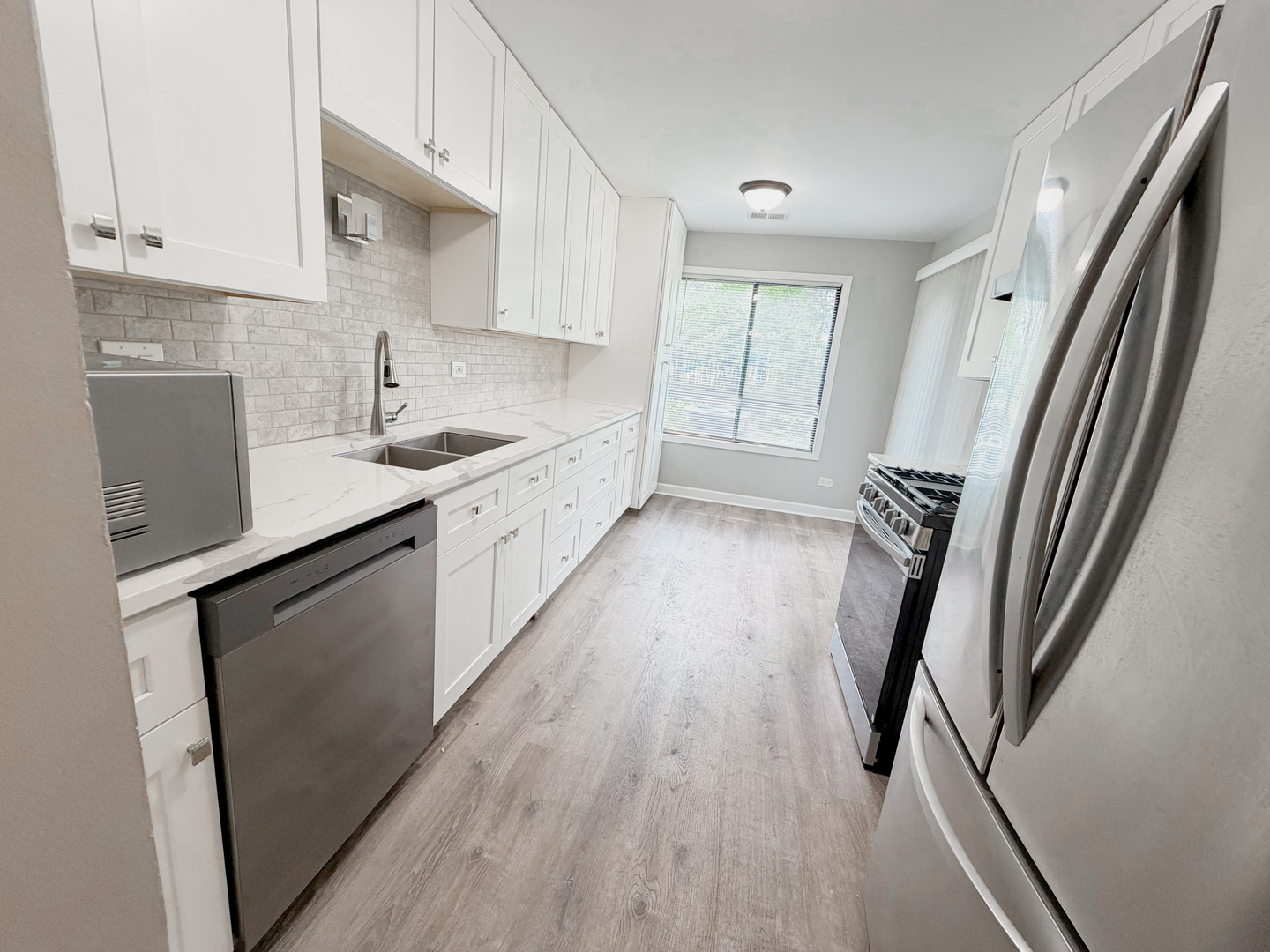 823 Coach Road, Unit 5 Palatine, IL 60074 - Photo 7 of 18