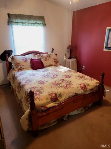 $319,000 | 6442 East 100 North, Montgomery, IN 47558