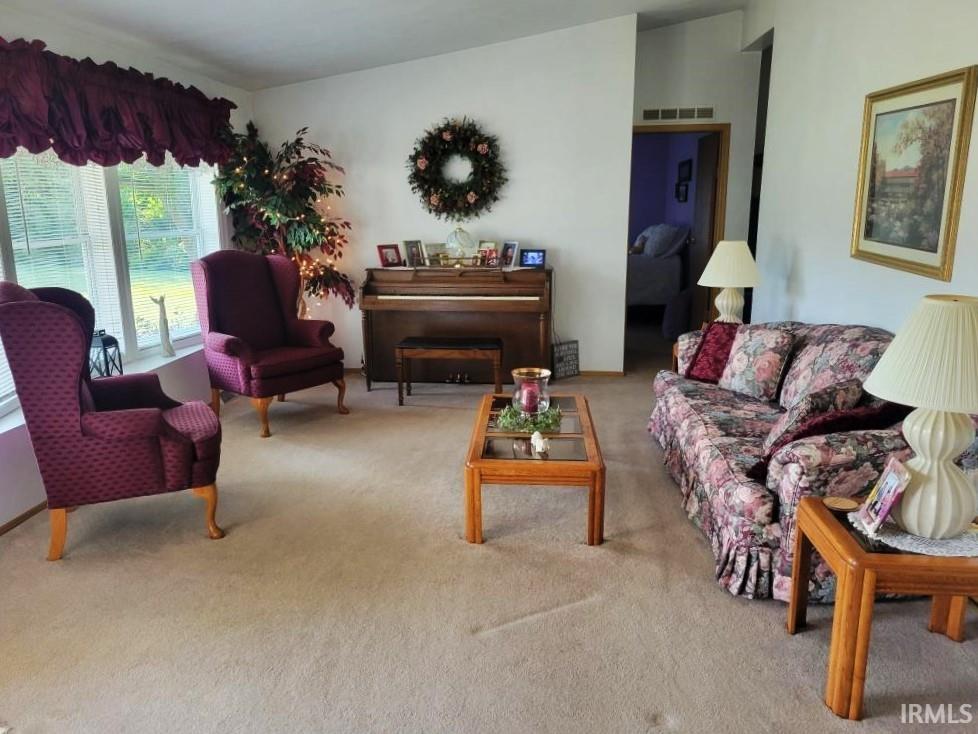 6442 East 100 North Montgomery, IN 47558 - Photo 4 of 27