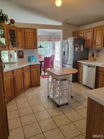 $319,000 | 6442 East 100 North, Montgomery, IN 47558