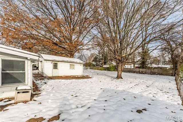 $135,000 | 1055 St Marie Street, Florissant, MO 63031