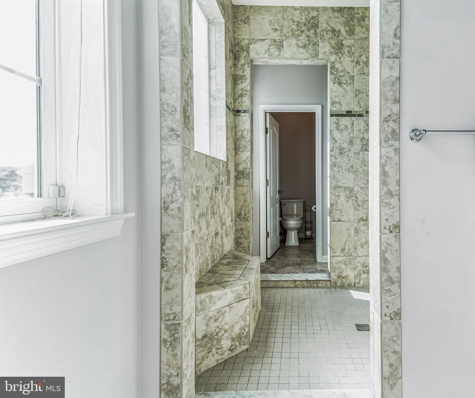 11538 Neon Road Fort Washington, MD 20744 - Photo 32 of 49 Primary Bathroom