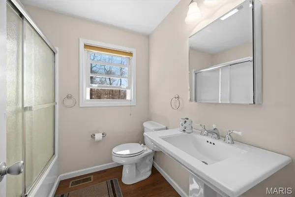 $345,000 | 10949 Clearwater Lane, Shipman, IL 62685