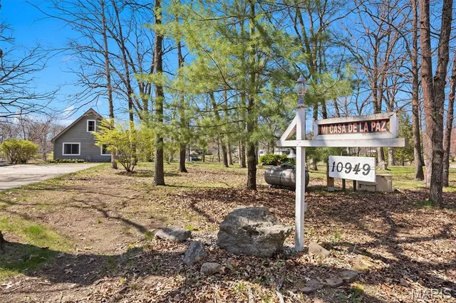 $345,000 | 10949 Clearwater Lane, Shipman, IL 62685