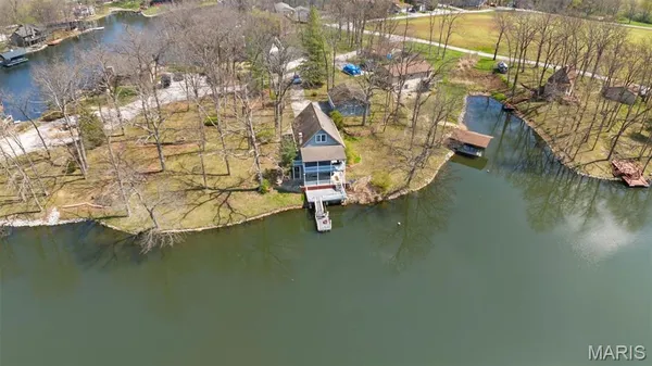 $345,000 | 10949 Clearwater Lane, Shipman, IL 62685