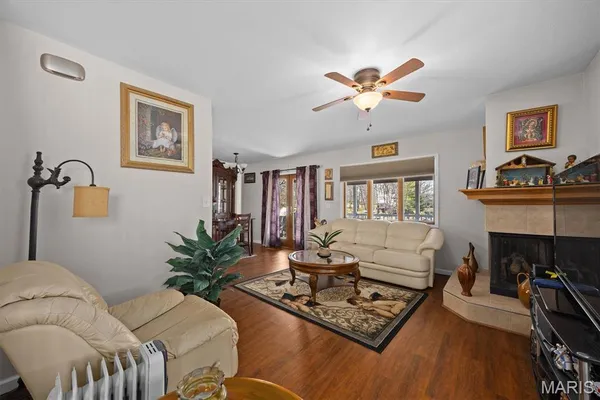 $345,000 | 10949 Clearwater Lane, Shipman, IL 62685