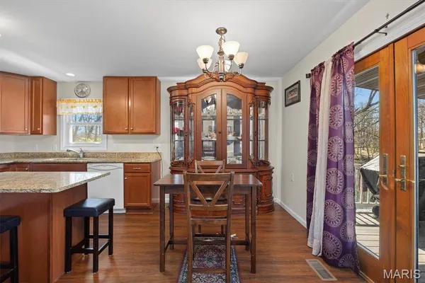 $345,000 | 10949 Clearwater Lane, Shipman, IL 62685