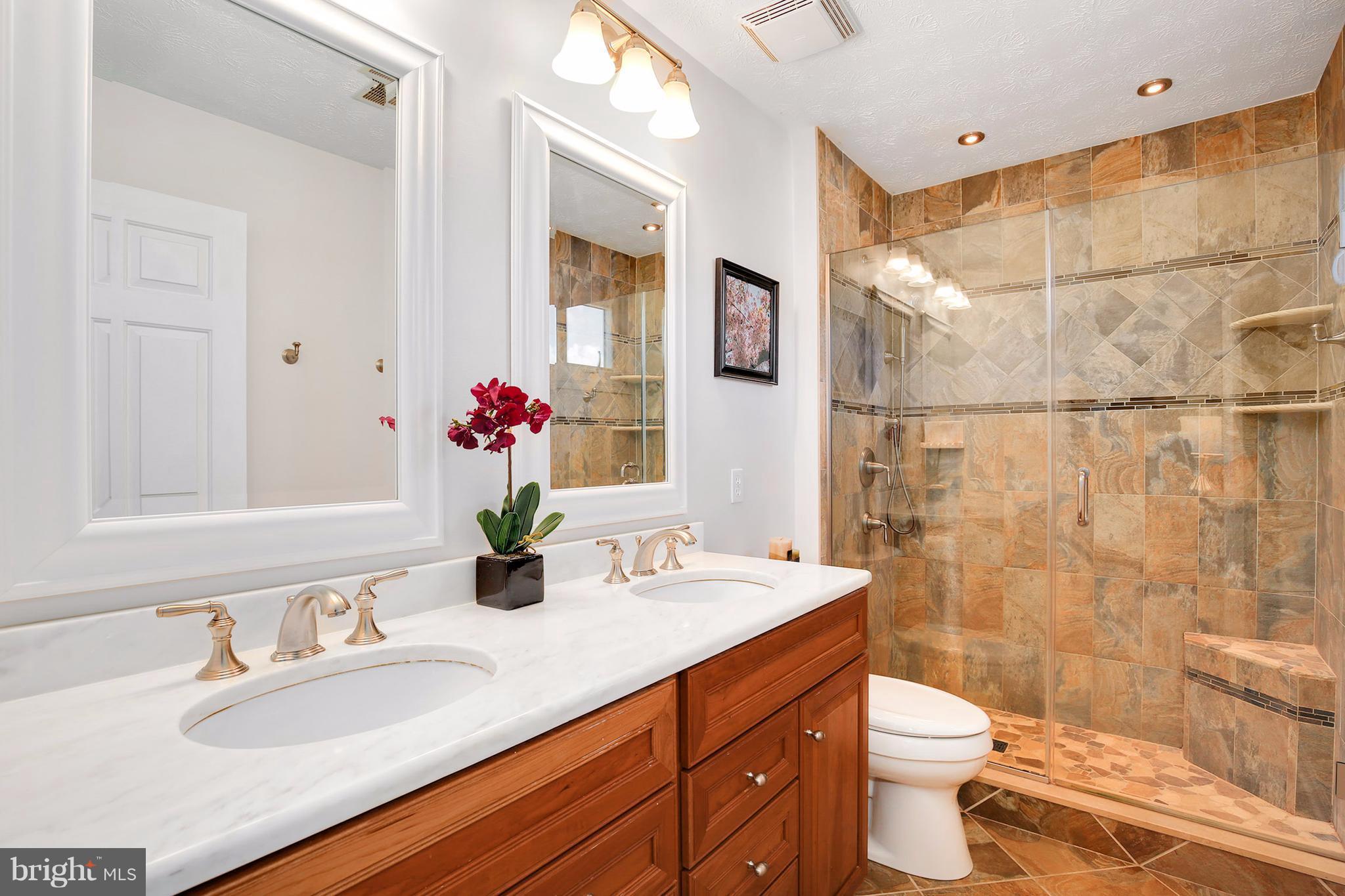 9545 Chaton Road Laurel, MD 20723 - Photo 23 of 30 Bath (Master)