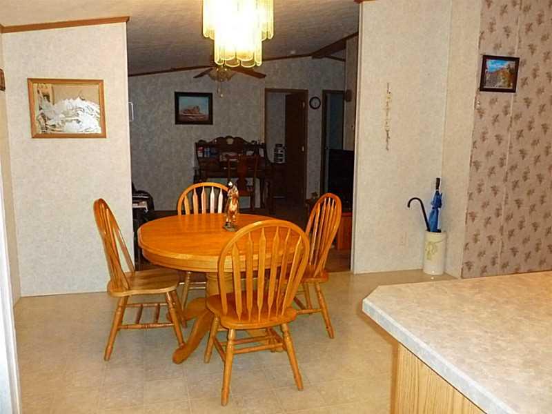 120 B Village Road Aliquippa, PA 15001 - Photo 12 of 20 Dining Room.