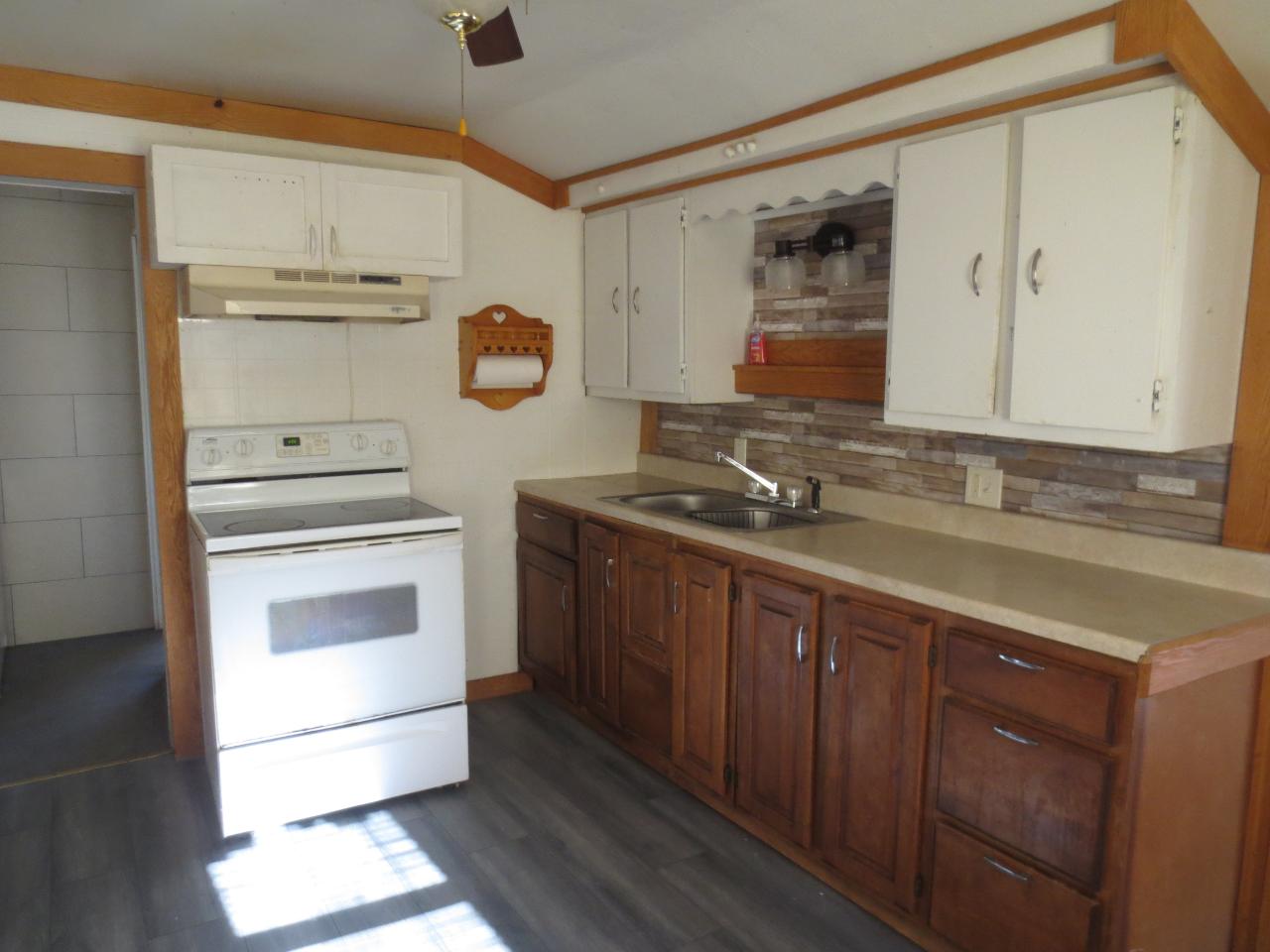 626 North Stevens Street Rhinelander, WI 54501 - Photo 6 of 12 Gallery Image 6