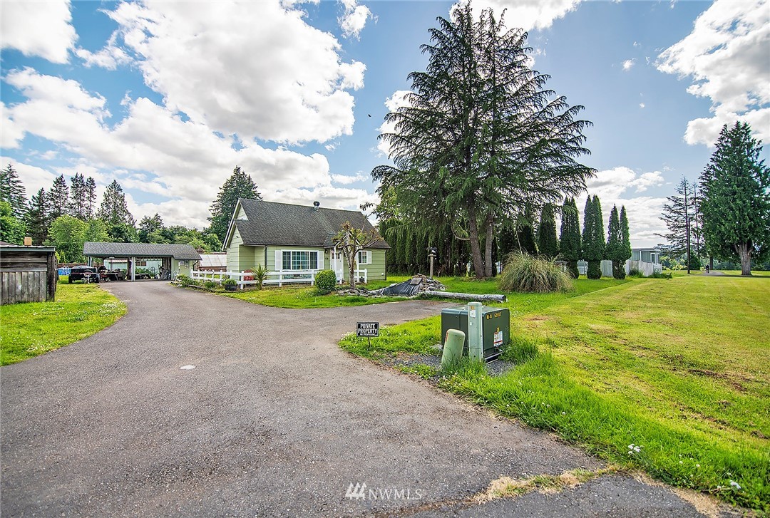 1009 Hilltop Road Winlock, WA 98596 - Photo 18 of 22 a view of a park with large trees