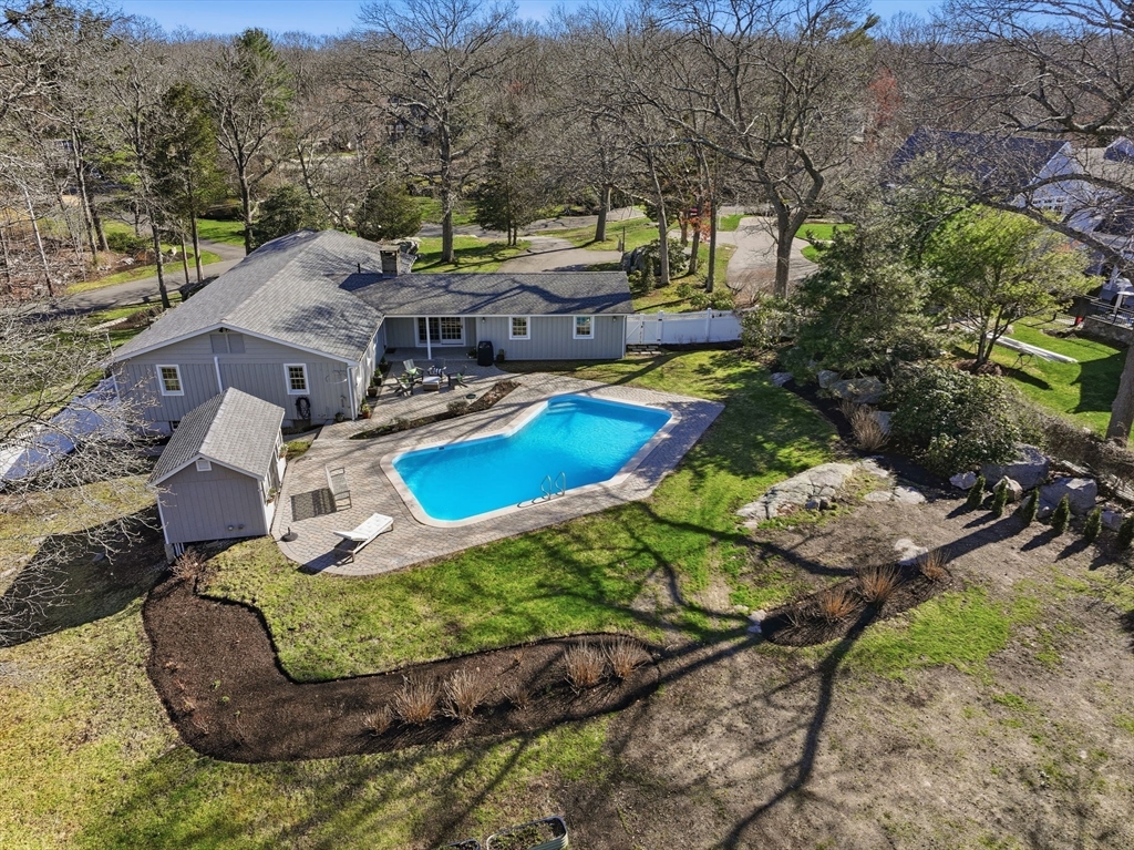 10 Boulder Glen Road Hingham, MA 02043 - Photo 26 of 29