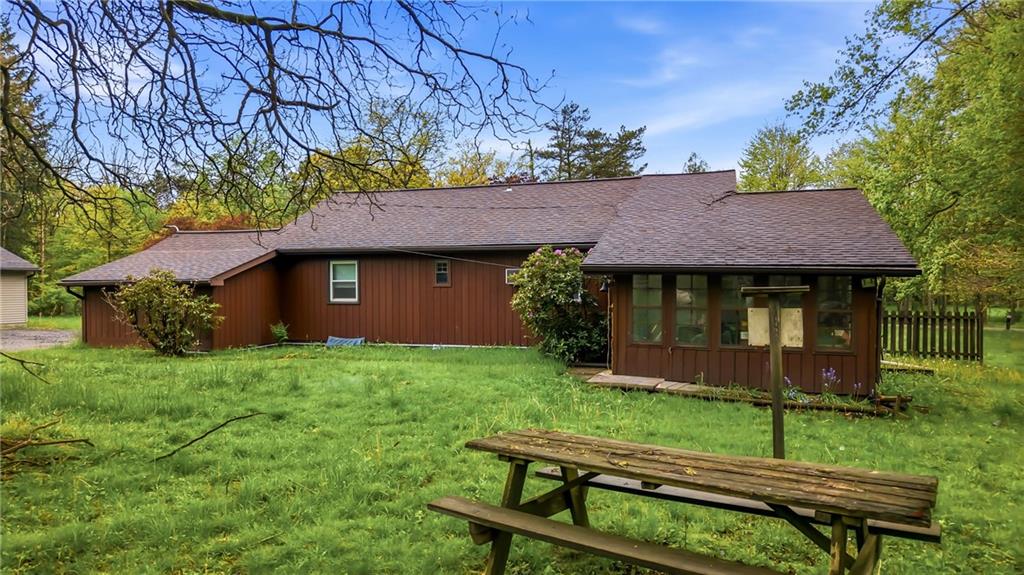 16 Gibson Road Greenville, PA 16125 - Photo 7 of 37