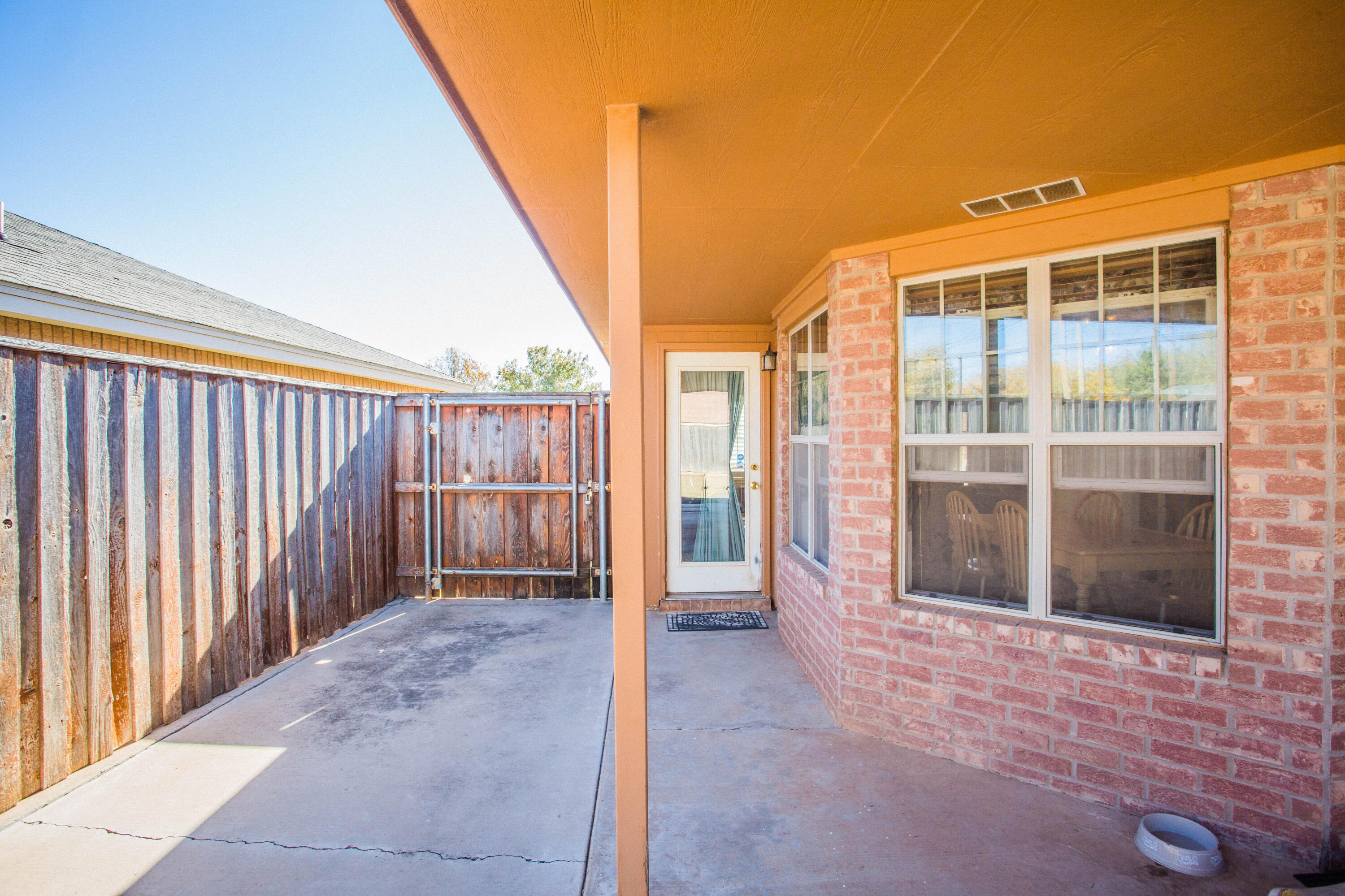 906 Xavier Street, Unit 1 Lubbock, TX 79403 - Photo 40 of 46 a view of a balcony