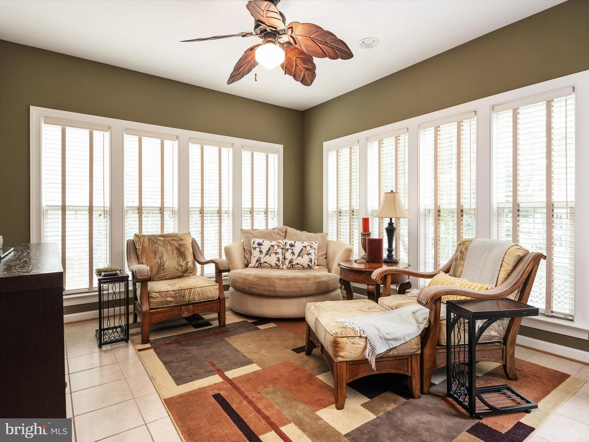 1914 Eamons Way Annapolis, MD 21401 - Photo 14 of 58 Sunroom connects to the deck and living area