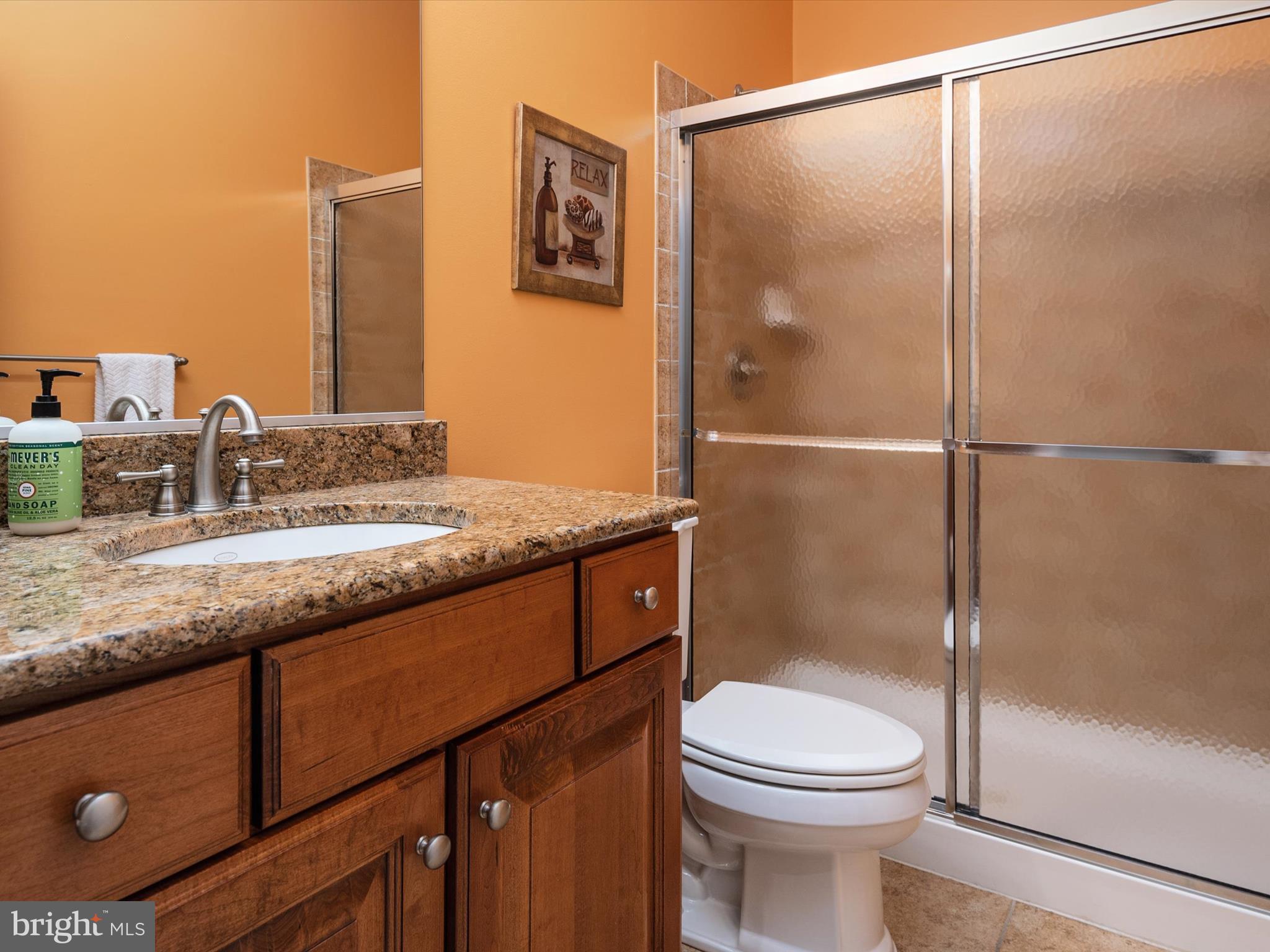 1914 Eamons Way Annapolis, MD 21401 - Photo 19 of 58 Full bathroom