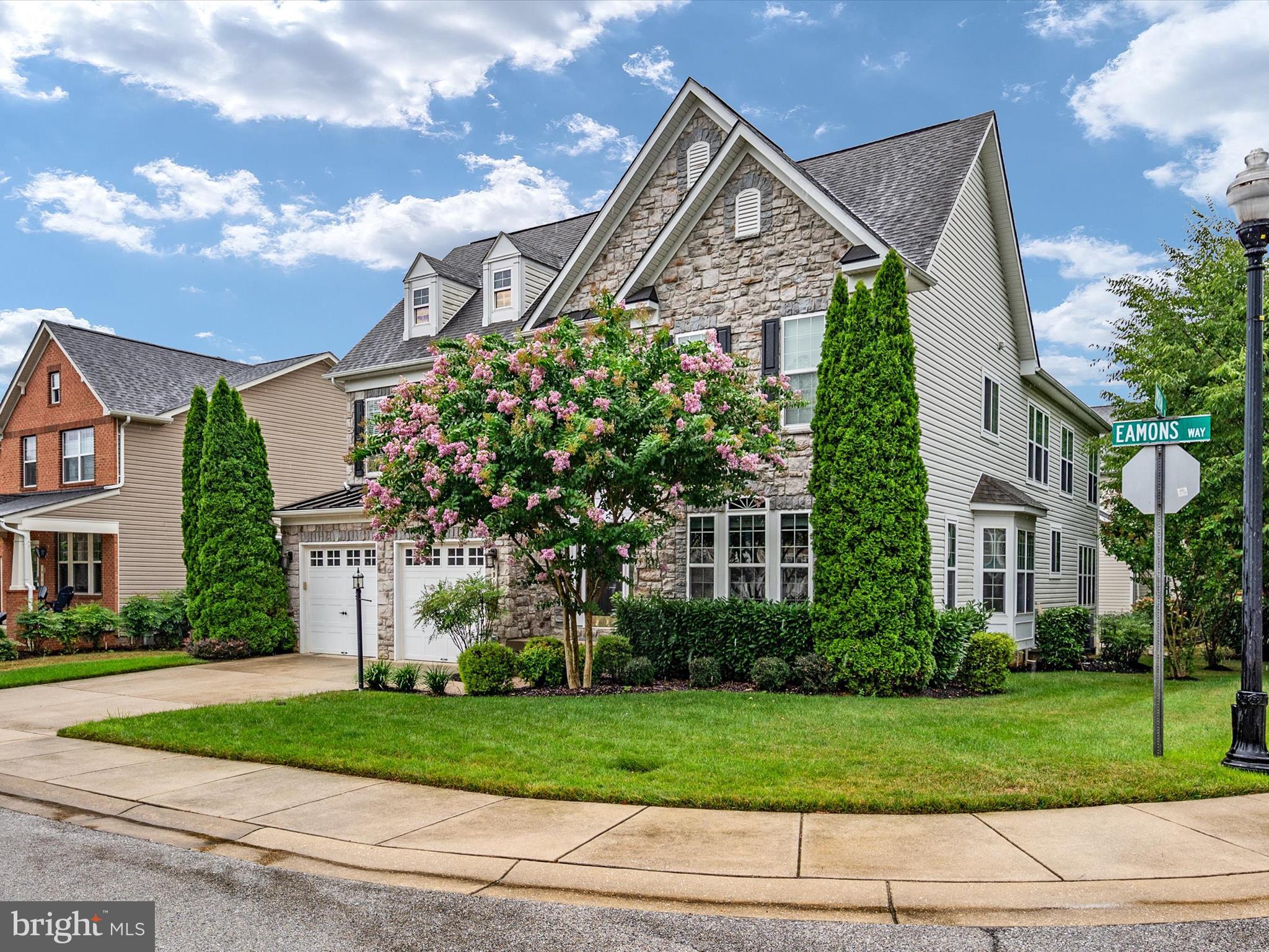 1914 Eamons Way Annapolis, MD 21401 - Photo 3 of 58 Beautiful corner lot & 2 car garage