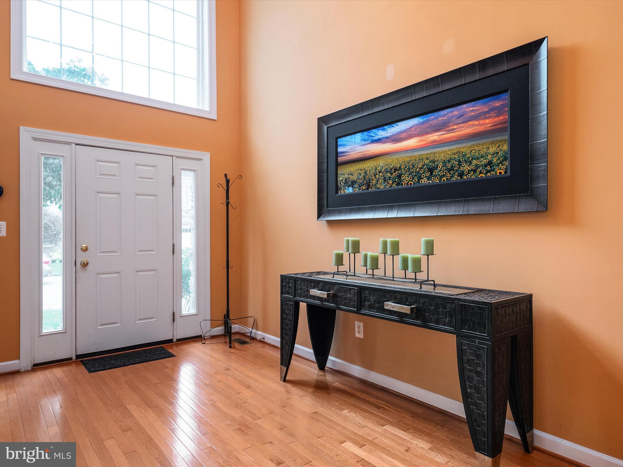 1914 Eamons Way Annapolis, MD 21401 - Photo 5 of 58 Inviting foyer