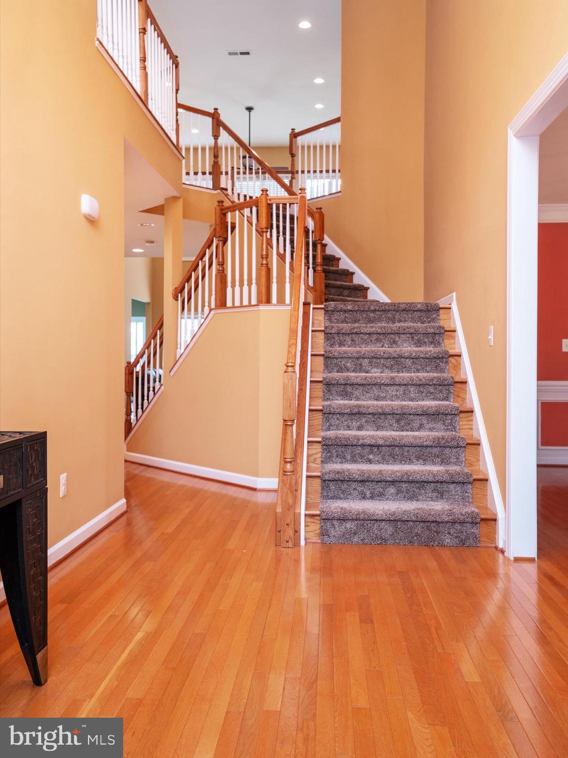 1914 Eamons Way Annapolis, MD 21401 - Photo 6 of 58 Foyer opens to staircase