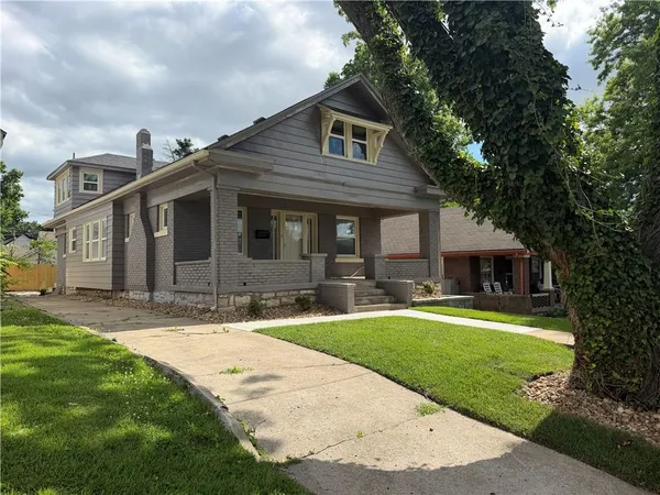 $250,000 | 1903 Elizabeth Avenue, Kansas City, KS 66102