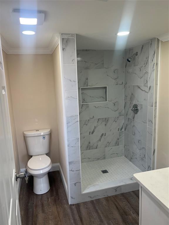 228 Bodcau Station Road Haughton, LA 71037 - Photo 7 of 16 a bathroom with a toilet and a shower
