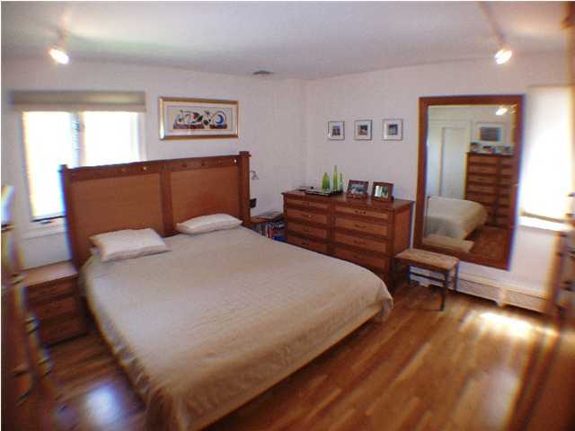 35 Briarcliff Road Staten Island, NY 10305 - Photo 6 of 9 Additional Photo