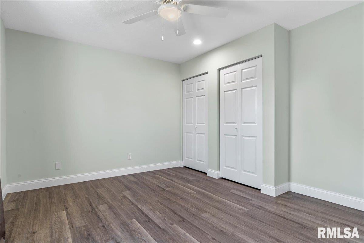 2901 Stokebridge Road Springfield, IL 62702 - Photo 21 of 34