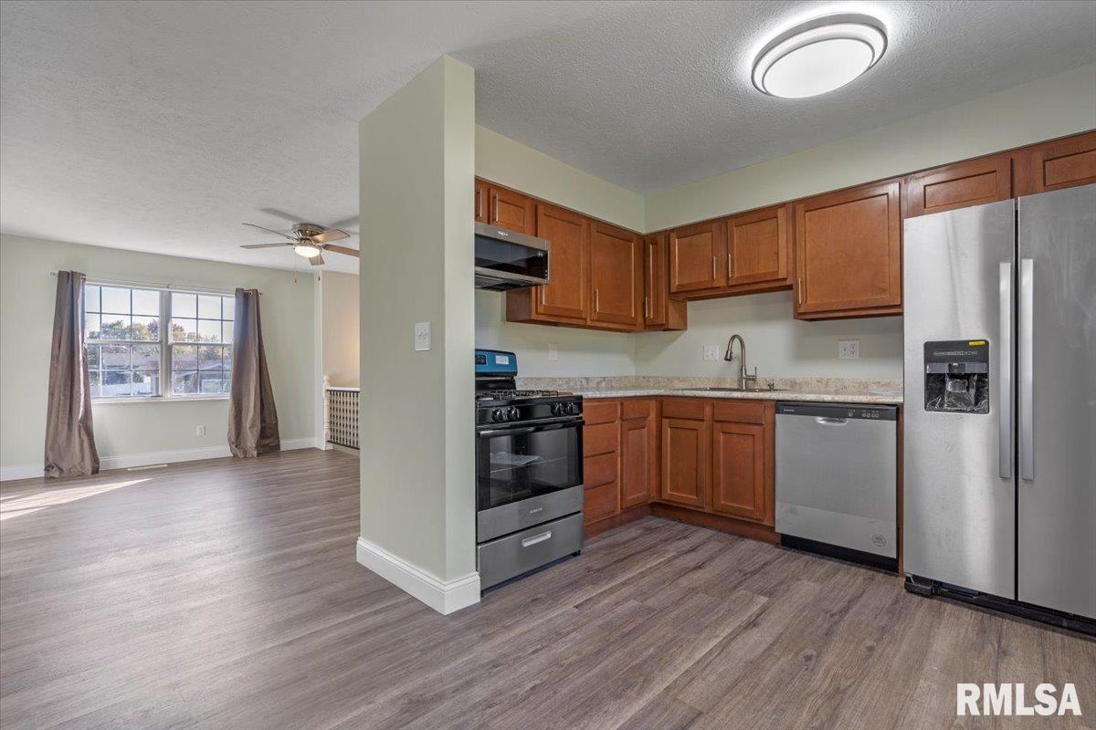 2901 Stokebridge Road Springfield, IL 62702 - Photo 8 of 34