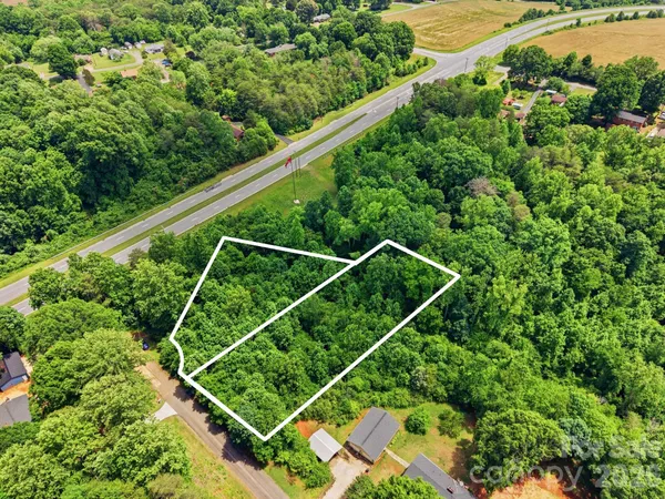 $47,500 | 18 Easthaven Drive, Newton, NC 28658