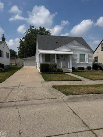 $134,900 | 24643 Stewart Avenue, Warren, MI 48089