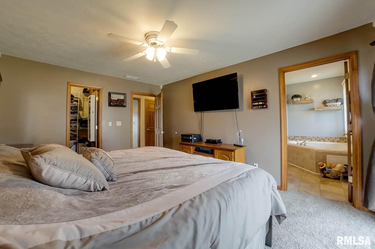 34 Antoinette Road Auburn, IL 62615 - Photo 18 of 30 Gallery Image 18