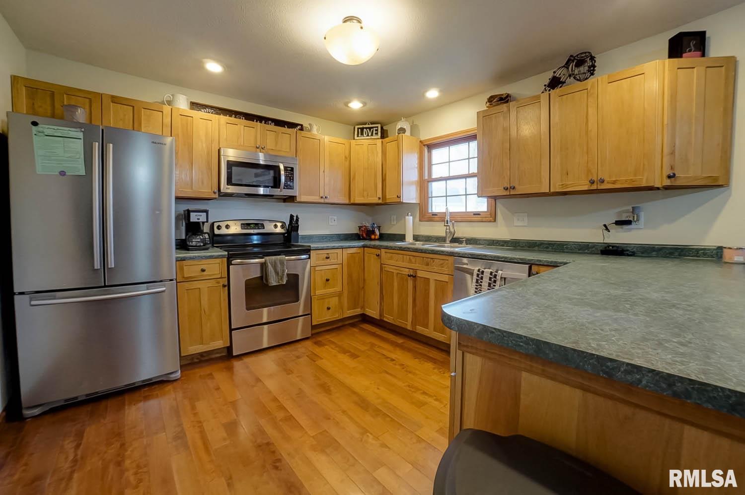 34 Antoinette Road Auburn, IL 62615 - Photo 7 of 30 Gallery Image 7