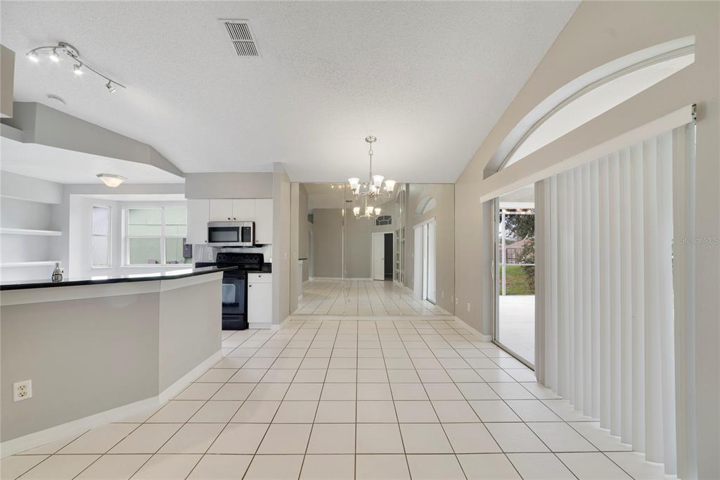 520 Hanging Moss Road Davenport, FL 33837 - Photo 11 of 27 Gallery Image 11