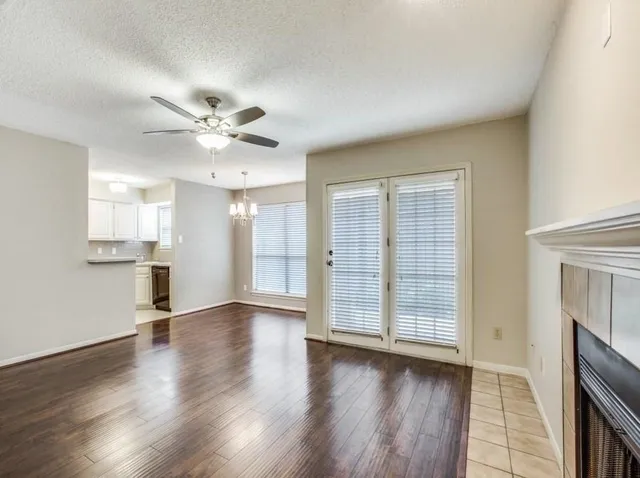 $1,450 | 1308 Memory Lane, Unit 5112, Arlington, TX 76011