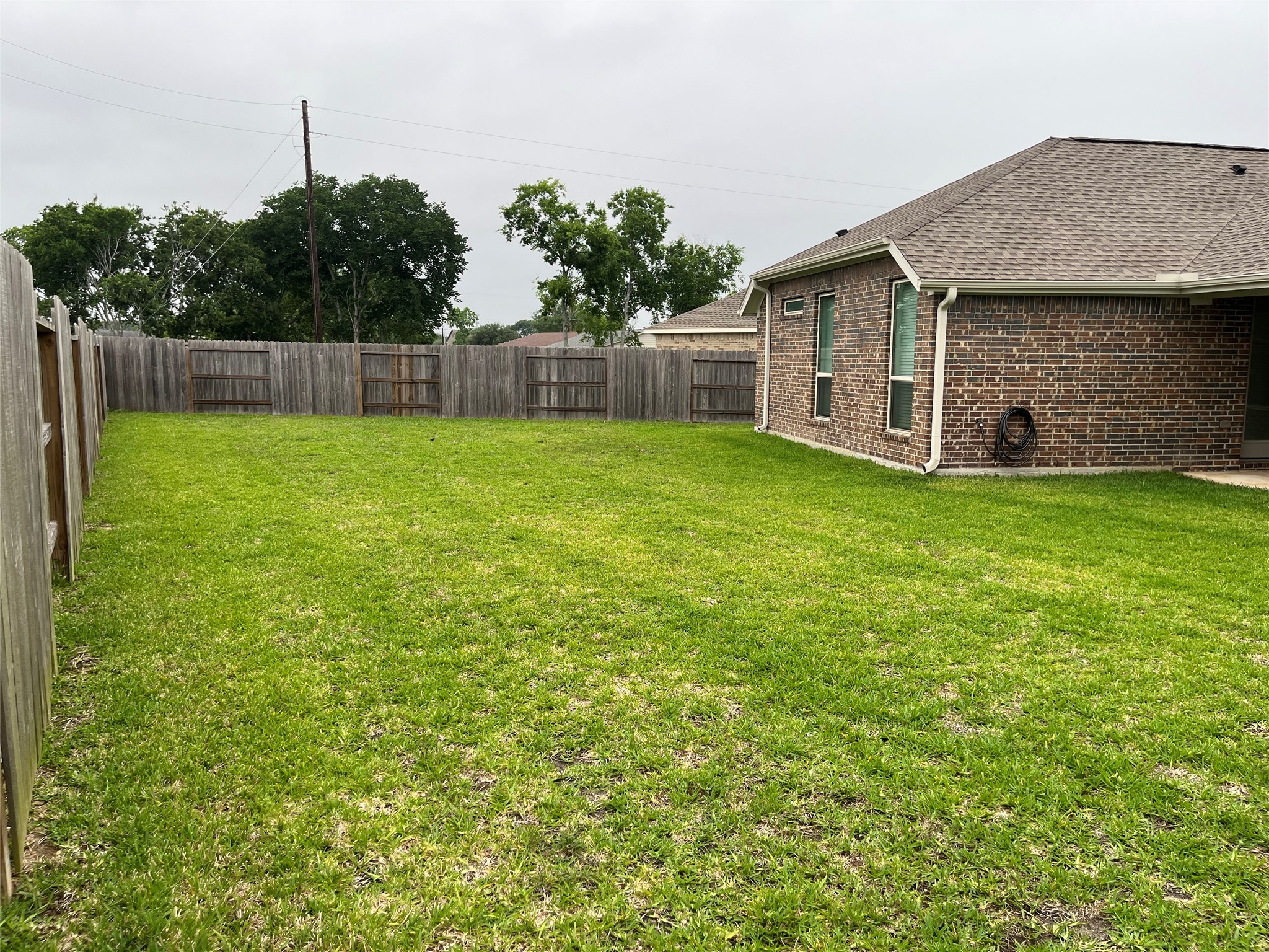 14242 Amherst Mdw Trail Rosharon, TX 77583 - Photo 30 of 36 Large Back Yard