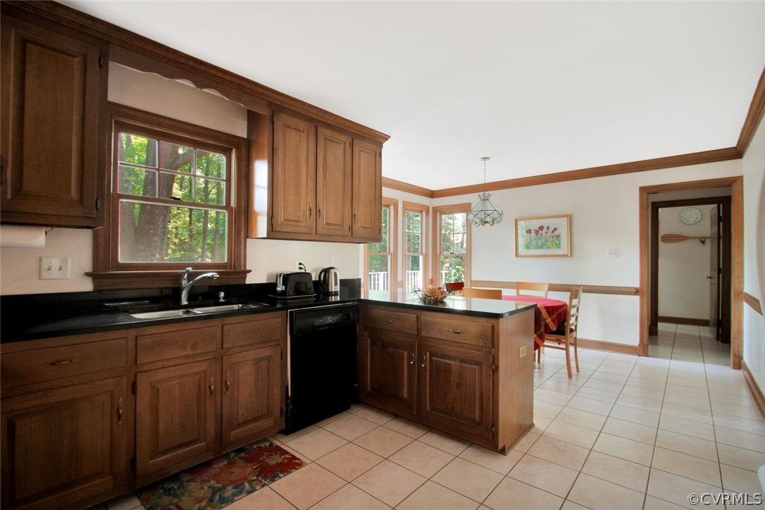 2611 Castle Hill Road Midlothian, VA 23113 - Photo 7 of 33 Gallery Image 7