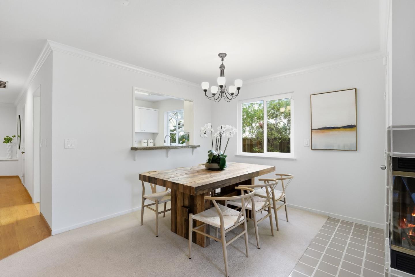 181 Ada Avenue, Unit 29 Mountain View, CA 94043 - Photo 6 of 30 a view of a dining room with furniture and window