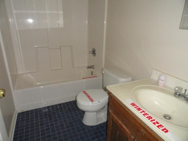 1282 East Abrams Road Bloomfield, IN 47424 - Photo 10 of 13 Gallery Image 10